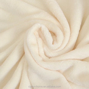 <span class=keywords><strong>Couverture</strong></span> en peluche brodée <span class=keywords><strong>personnalisée</strong></span> pour enfants, couvertures chaudes, en flanelle de corail, pour <span class=keywords><strong>bébé</strong></span> en cadeau - Product Image 4