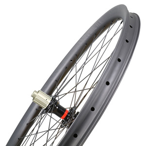 Paire de roues tout en carbone de 29 pouces sans crochet, roues de 40mm de large en carbone - Product Image 5