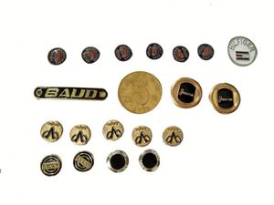 Máquina Dispensadora de Esmalte para Colorear Medallas - Product Image 5