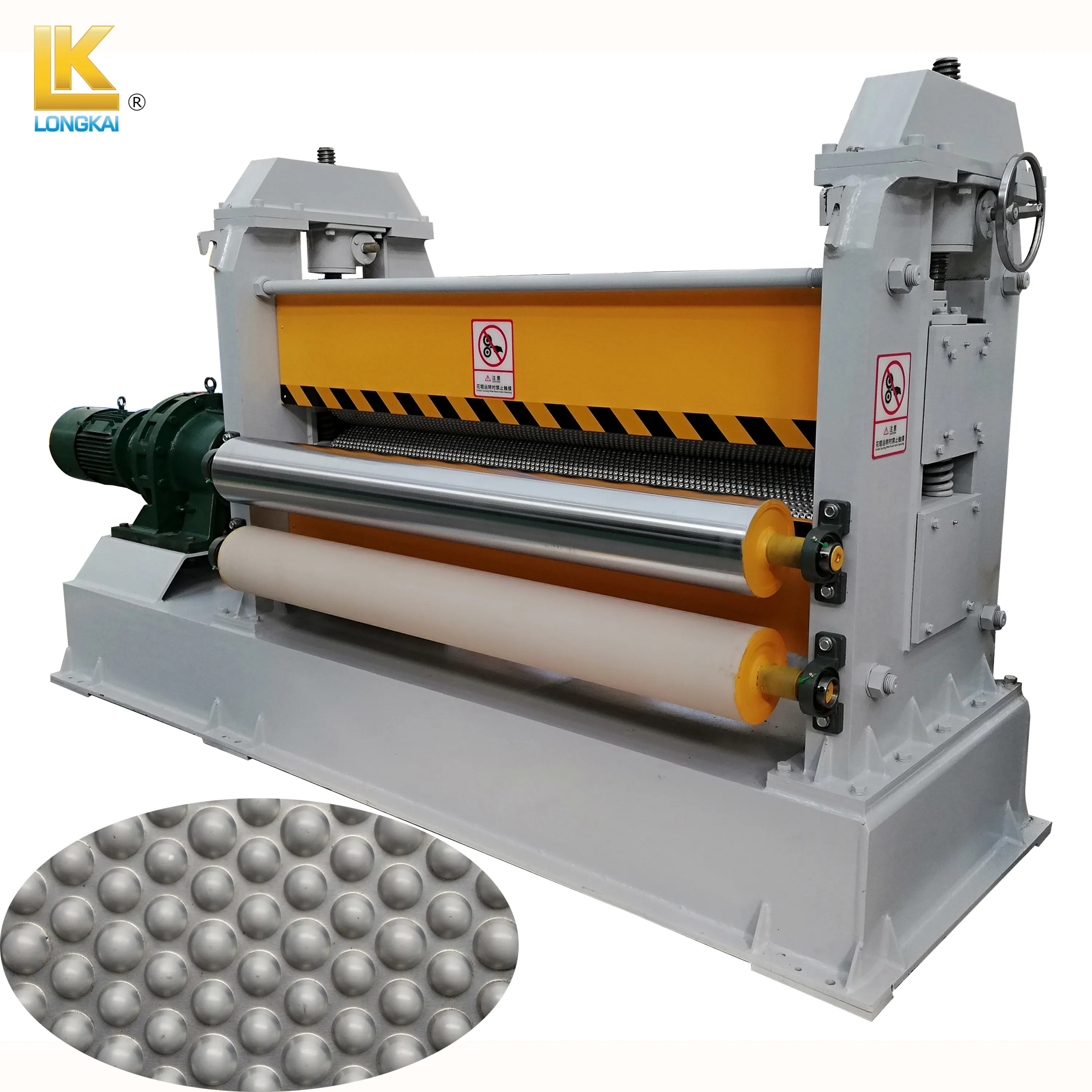 Halfbolvormige aluminium plaat embossing machine Aluminium kern composiet board embossing machine