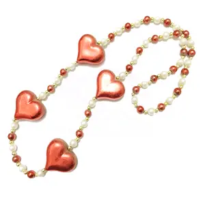 Forniture per san valentino festa infilata a mano con perline a forma di cuore collana Mardi Gras Beads produttore