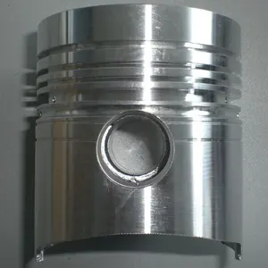 Pièces de rechange pour moteur de chariot élévateur 4DR5 moteur piston 31617-00106