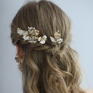 Ameliebridal or Champagne peint bourgeon cristal fleur fille épingles à cheveux pince à cheveux boucle d'oreille mariage accessoires de cheveux vente en gros chine - Product Image 4