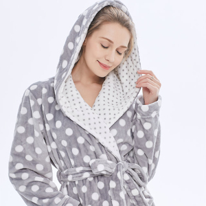 Fabbricazione all'ingrosso accappatoio personalizzato manica lunga flanella pile pigiama Casual Sherpa accappatoi con cappuccio per le donne - Product Image 3