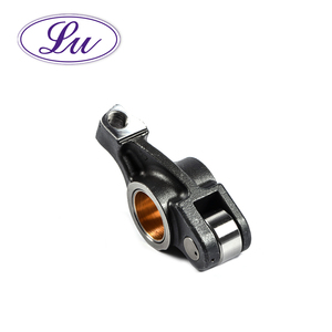 อะไหล่เครื่องยนต์รถยนต์ OEM หมายเลข ME131985 ME303735 ชิ้นส่วนเครื่องยนต์ โรกเกอร์อาร์ม - Product Image 2