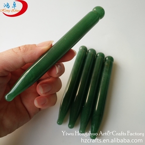 Doğal yeşil yeşim kalem şekil gua sha noktası/değnek guasha kurulu masaj aracı kazıma Çin geleneksel akupunktur - Product Image 3