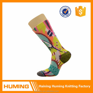 <span class=keywords><strong>Venta</strong></span> caliente correr baloncesto personalizado ciclismo hombres calcetines atléticos - Product Image 2