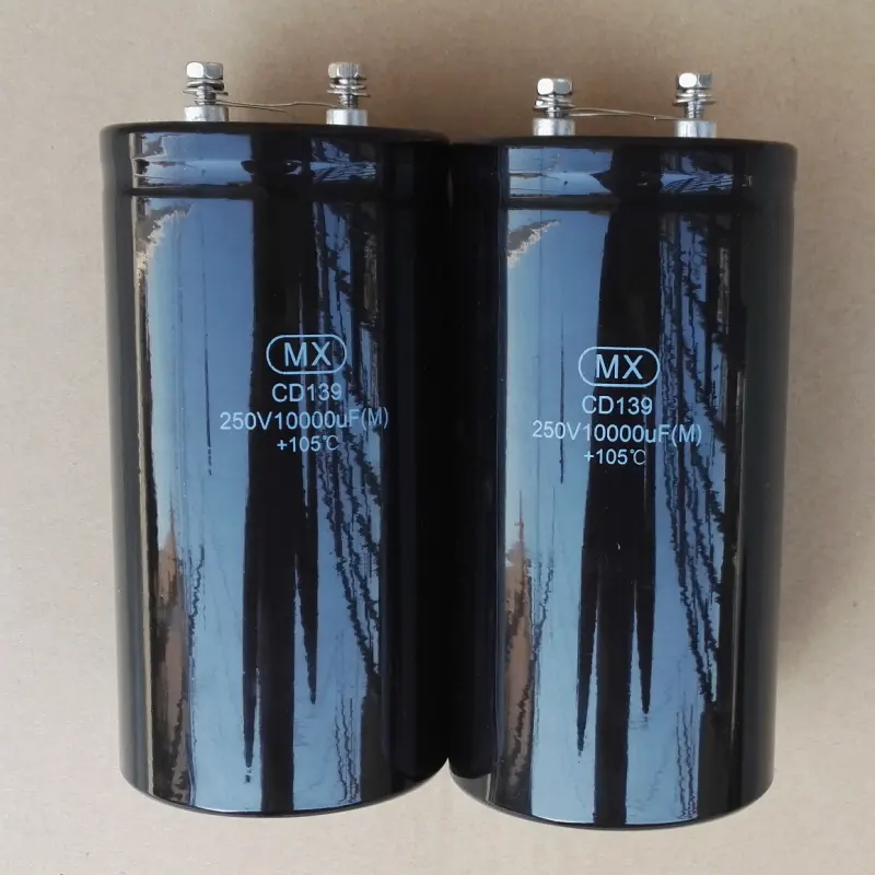 Condensateur électromagnétique en aluminium 400 uF, 3900 V, 400V, 3900MFD
