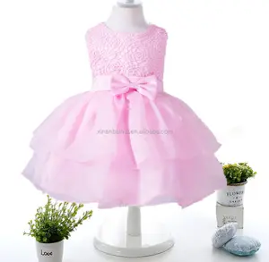 欧美风格婴儿服装的女孩2岁粉色雪纺派对穿连衣裙的女孩满月派对礼服
