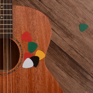 Púa <span class=keywords><strong>de</strong></span> <span class=keywords><strong>guitarra</strong></span> con Logo <span class=keywords><strong>de</strong></span> marca personalizado, púas <span class=keywords><strong>de</strong></span> <span class=keywords><strong>guitarra</strong></span> <span class=keywords><strong>de</strong></span> colores <span class=keywords><strong>de</strong></span> alta calidad superventas para venta al por mayor - Product Image 4