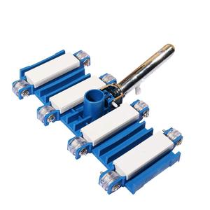 <span class=keywords><strong>Tête</strong></span> d'<span class=keywords><strong>aspirateur</strong></span> de <span class=keywords><strong>piscine</strong></span> flexible avec poignée en aluminium de 14 pouces avec pivot - Product Image 1
