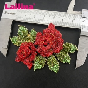 Broche de flores rosa con diamantes de imitación para mujer, broche rojo hecho a mano de 2,75 pulgadas, regalo de San Valentín, broche personalizado - Product Image 3