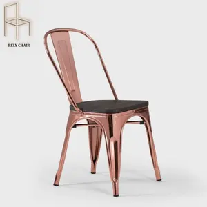 Diversos metales sillas de comedor con asientos de madera de café restaurante uso