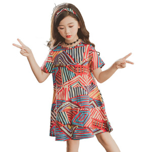 Shopping <span class=keywords><strong>Online</strong></span> Hong Kong: Abiti Estivi Casual in Raso Traspirante con Motivi Geometrici per <span class=keywords><strong>Bambine</strong></span>, <span class=keywords><strong>Abbigliamento</strong></span> Boutique per Bambini - Product Image 2