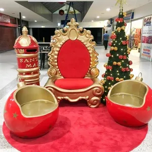 Grande décoration de Noël Pièces de Noël en fibre de verre Centre commercial Ornement Ball Chair pour séance photo Selfie Ball Chair