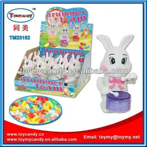 ucuz çin toptan şeker oyuncak komik tavşan davulcu ekibi beyaz tavşan oyuncak şeker oyuncak tavşan süpermarket satmak