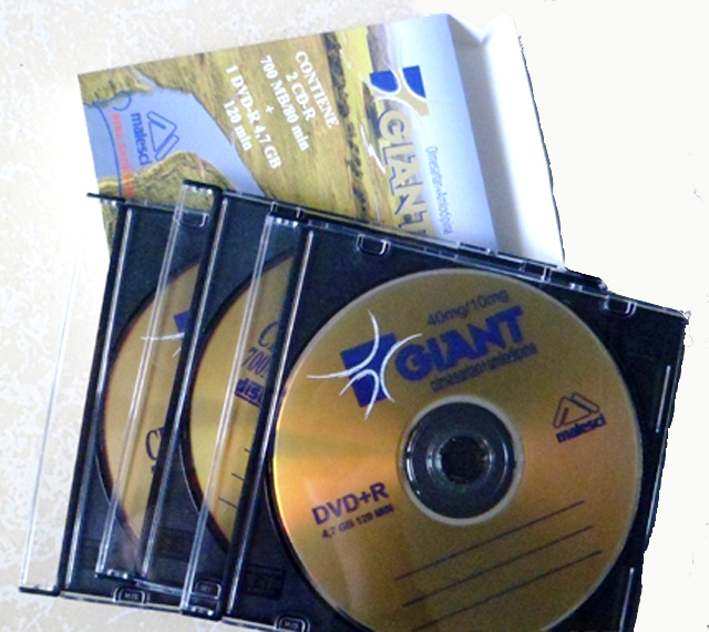 Blank Water Resistant CDR/DVDR and CD/ Replication in Slim CD Case with 100% Raw PC Material and Paper Box Packaging Services
