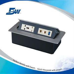 Multi prises intégrées, multifonctions, avec rallonge - Product Image 1