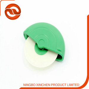 Coupe-<span class=keywords><strong>pizza</strong></span> à bascule/ Coupe-<span class=keywords><strong>pizza</strong></span> en céramique/ Coupe-<span class=keywords><strong>pizza</strong></span> jetable - Product Image 2