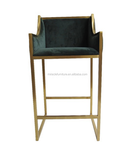 Taburete <span class=keywords><strong>de</strong></span> <span class=keywords><strong>Bar</strong></span> moderno <span class=keywords><strong>de</strong></span> acero inoxidable con <span class=keywords><strong>marco</strong></span> dorado, silla alta <span class=keywords><strong>de</strong></span> tela <span class=keywords><strong>de</strong></span> terciopelo, para Cocina, <span class=keywords><strong>Bar</strong></span>, muebles <span class=keywords><strong>de</strong></span> restaurante para el hogar - Product Image 3