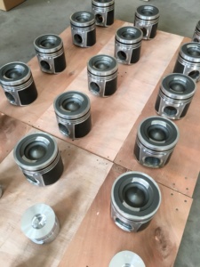 Ensemble piston TCD2015 0426 4892 0426 4351 0426 <span class=keywords><strong>3245</strong></span> pour pièces détachées de moteur diesel Deutz - Product Image 5