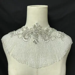 Verkrustete Kristall Quaste Perlen bling bling dekorative Halskette Spitze Applikation Patch
