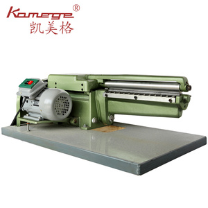 Kamege-máquina de encolado de tela de cuero, XD-122, para la fabricación de cinturones de suela de zapatos - Product Image 2