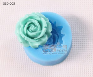 Dragon Age Origins Gift Guide: 5 Rose-Themed Silicone Molds for Fans