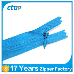 Quảng Châu Chất Lượng Cao Chuỗi Dài 60Cm <span class=keywords><strong>Nylon</strong></span> Kín Và Không Thấm Nước Quần Áo Dây Kéo Tùy Chỉnh Dây Kéo Bán Buôn Vô Hình Dây Kéo - Product Image 5