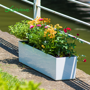 Leizisure Grand Jardinage Maison <span class=keywords><strong>Rectangulaire</strong></span> Marchandises Fenêtre En <span class=keywords><strong>Plastique</strong></span> Planteur Boîtes Auto Arrosage Pot De Fleur - Product Image 4