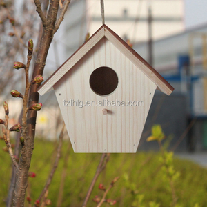 Casa per uccelli appesa ecologica per lavoro manuale - Product Image 1