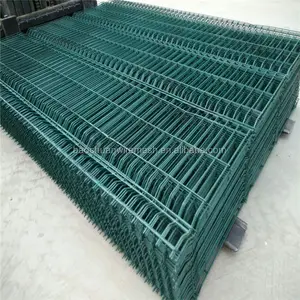 Hebei Baochuan steel wire mesh fence panel/ 3D bending welded mesh