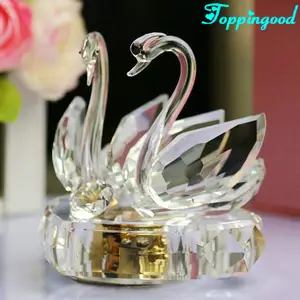 Transparent Swans Music Box Crystal With Heart Base For Anniversary Gifts