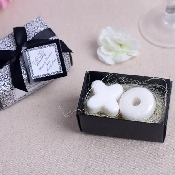 Cadeau de retour de mariage en gros souvenirs d'invité douche nuptiale faveur XO savon parfumé