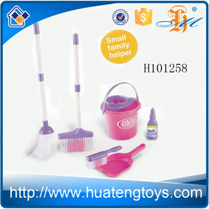 H101258 preescolar pequeño ayudante kids juegos de imaginación juguete de plástico herramientas de limpieza de cámara venta - Product Image 1