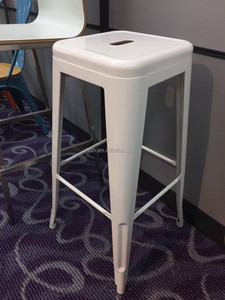 Muebles del <span class=keywords><strong>restaurante</strong></span> retro pure color blanco metal de <span class=keywords><strong>alta</strong></span> rústica silla taburetes de la <span class=keywords><strong>barra</strong></span> al por mayor (FOH-BCC24) - Product Image 1