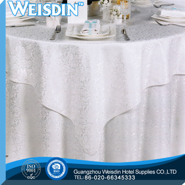 100% rapidemanufacter polyester twill satin rosette de ruban rose superposition de table en tissu