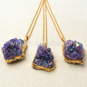 WT-N832 Amazing Natural Amethyst Cluster con el collar del encanto del Color del Ángel de la llama, amatista encantadora con el collar del encanto chapado en oro - Product Image 2