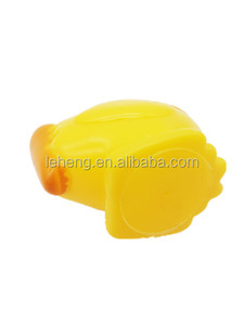 Jouets <span class=keywords><strong>de</strong></span> <span class=keywords><strong>bain</strong></span> <span class=keywords><strong>pour</strong></span> bébé <span class=keywords><strong>pas</strong></span> chers, poulet jaune qui pulvérise <span class=keywords><strong>de</strong></span> l'eau, <span class=keywords><strong>jouet</strong></span> <span class=keywords><strong>de</strong></span> <span class=keywords><strong>bain</strong></span> - Product Image 3