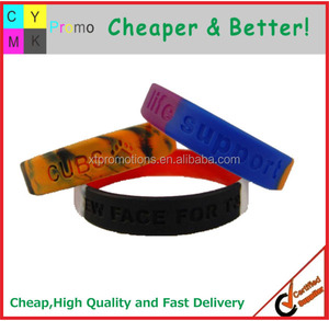 Benutzerdefinierte Geprägte werbe billige silikon armband - Product Image 3