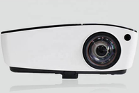 Équipement scolaire, mini projecteur laser numérique à courte focale 3D avec 1080P et 400 lumens pour une enseignement amélioré
