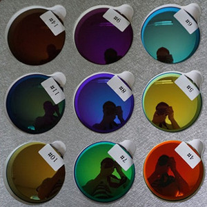 Lentes Graduadas con Tinte Plano, Lentes de Sol Graduadas con Recubrimiento de Espejo, Diámetro de 70 mm, Índice 1.499 - Product Image 1