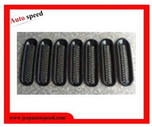 Negro brillante círculo de parrilla para Jeep Wrangler JK 07-2017 - Product Image 1