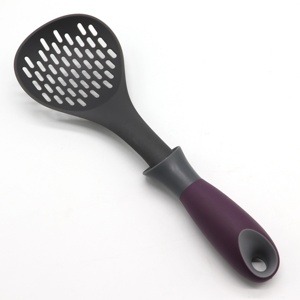 Ustensile <span class=keywords><strong>de</strong></span> <span class=keywords><strong>cuisine</strong></span> en nylon avec manche en plastique, marque EVERSUN, modèle ESKU-NU360, origine Guangdong, pour la cuisson - Product Image 6