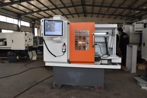 Torno de rueda de aleación CNC de alto rendimiento CK6160Q - Product Image 4
