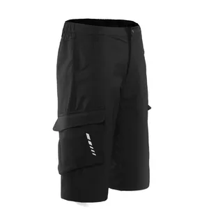 MenのCycling Shorts Breathable Loose-Fit Mountain Bike Shorts男性圧縮ショーツ