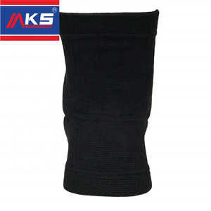 Kunden spezifischer dicker Anti-Kollisions-Schwamm <span class=keywords><strong>Spandex</strong></span> Nylon Knies tütze Elastischer atmungsaktiver Tanz Volleyball Beins chutz - Product Image 4