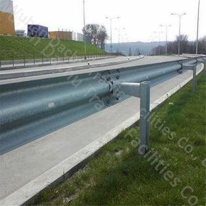 Barreras de Tráfico, Vigas Metálicas, Barandilla de Seguridad Vial para Carreteras - Product Image 5
