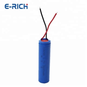 <span class=keywords><strong>3</strong></span>,7 V 2600 mAh Li-Ion Akku mit PCB - Product Image 1