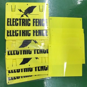 Waring signos para cercas eléctricas fijación en poste de madera - Product Image 1